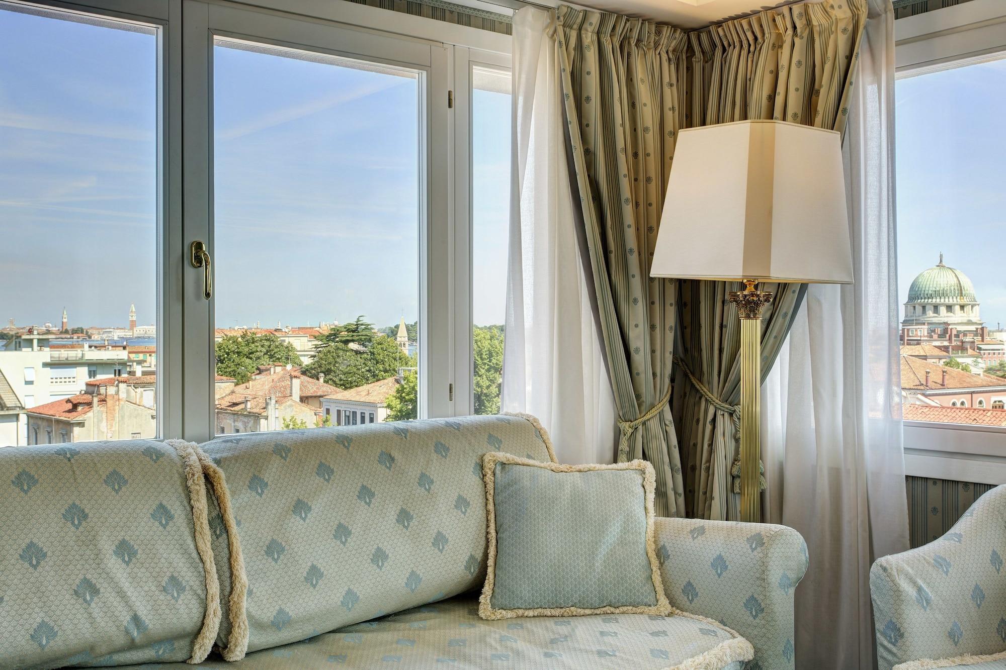 Hotel Biasutti Venedig-Lido Exteriör bild