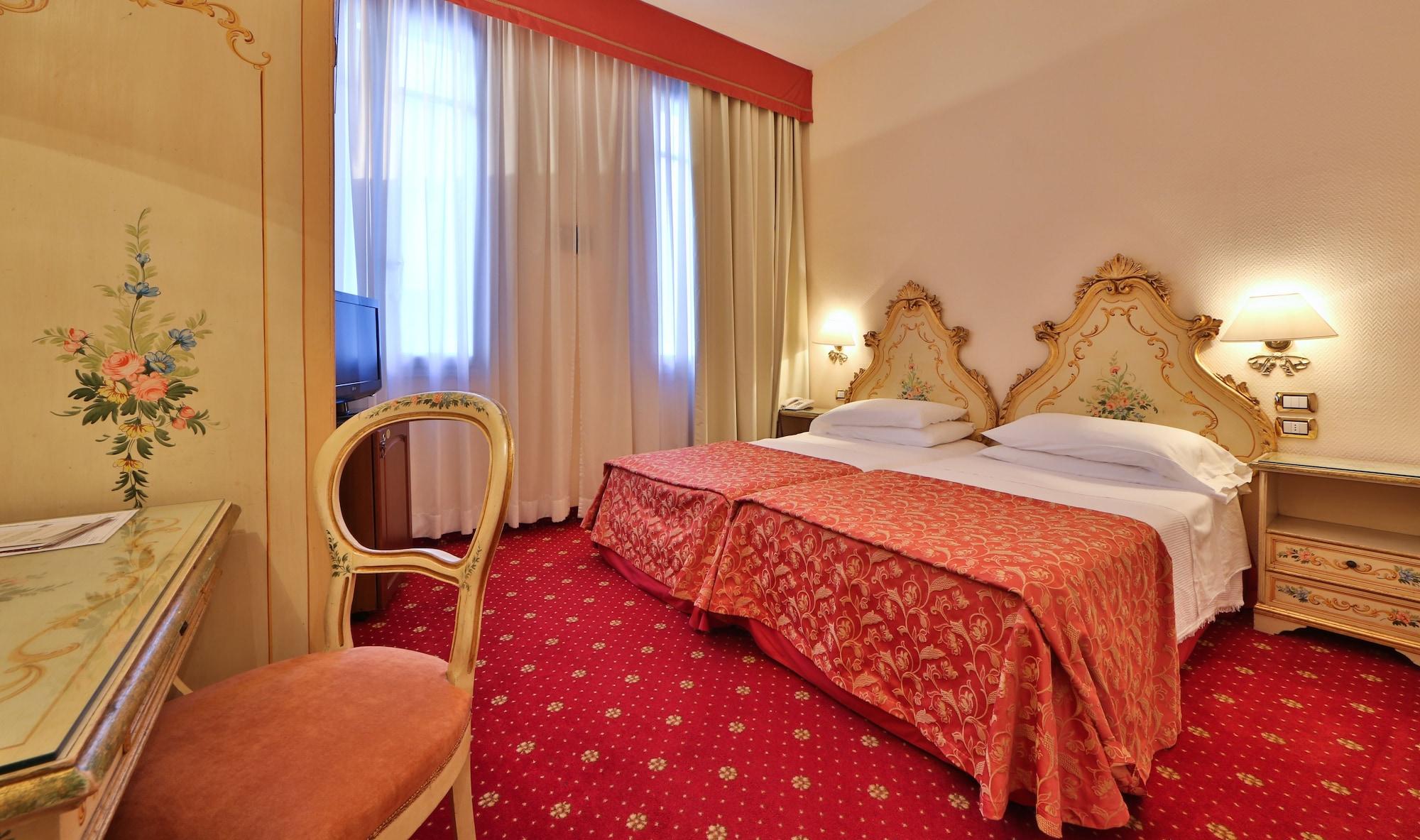 Hotel Biasutti Venedig-Lido Exteriör bild