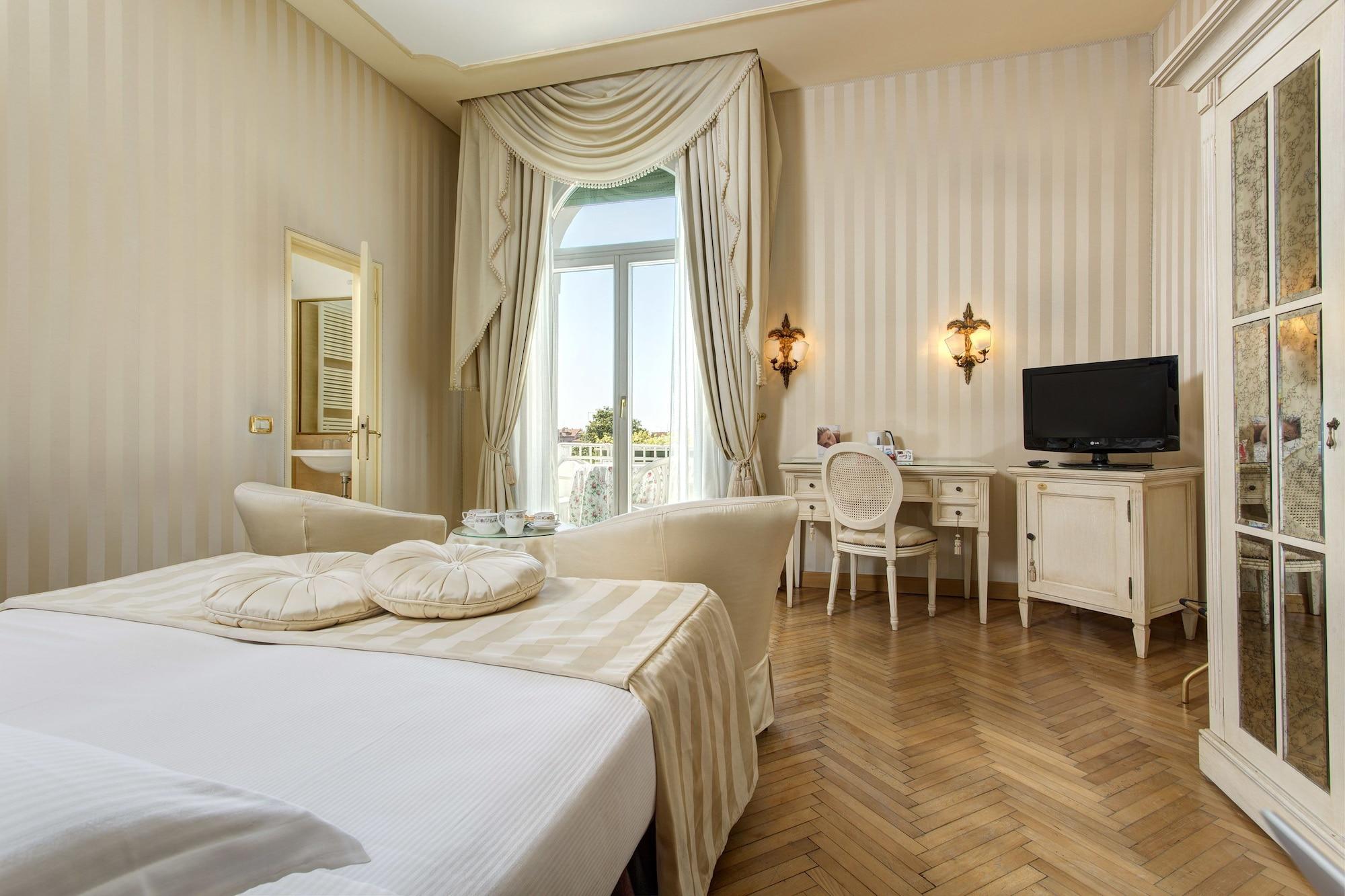 Hotel Biasutti Venedig-Lido Exteriör bild