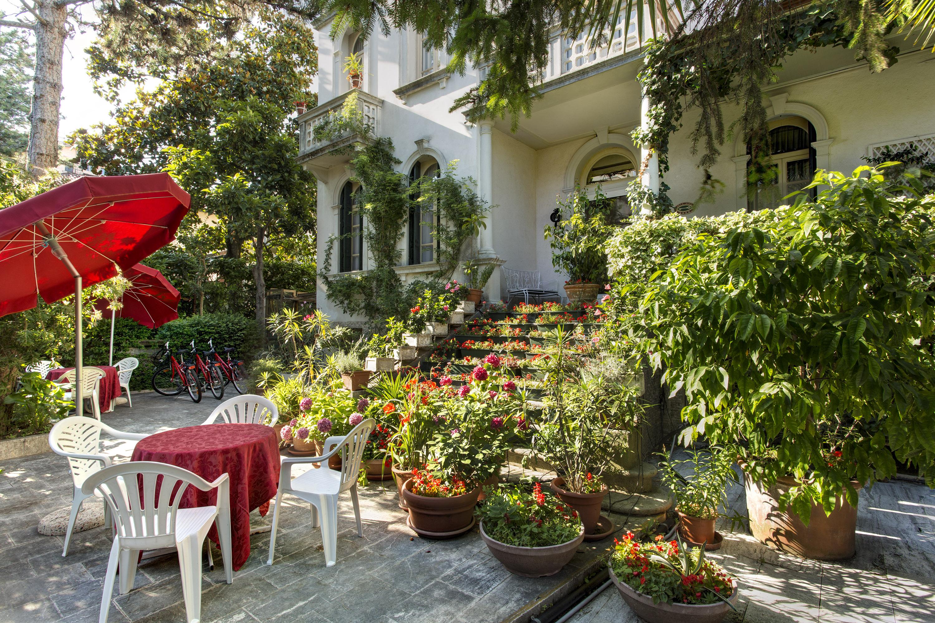 Hotel Biasutti Venedig-Lido Exteriör bild
